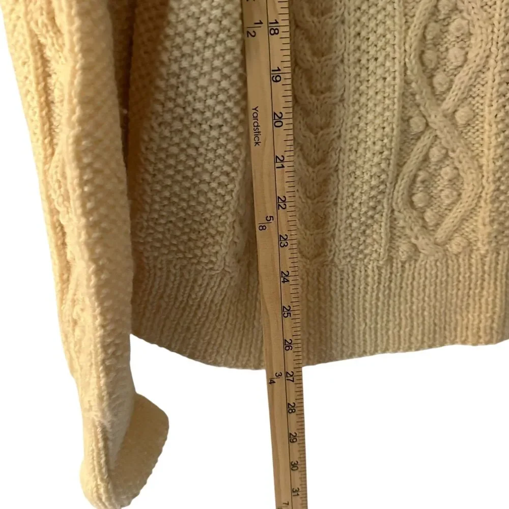 Handmade Cream Knitted Cable Knit Turtleneck Sweater‎ Size L (see measurements)